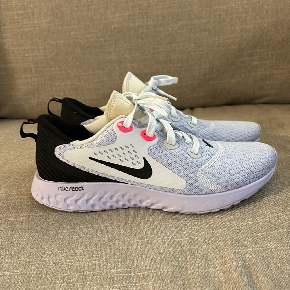 Nike legend react